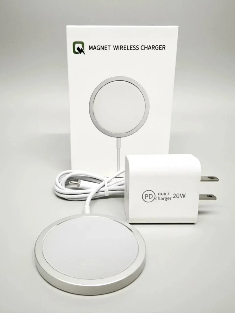 5-15w Magnet Wireless Phone Charger Fast Snap Charging Pad Type C Lightweight